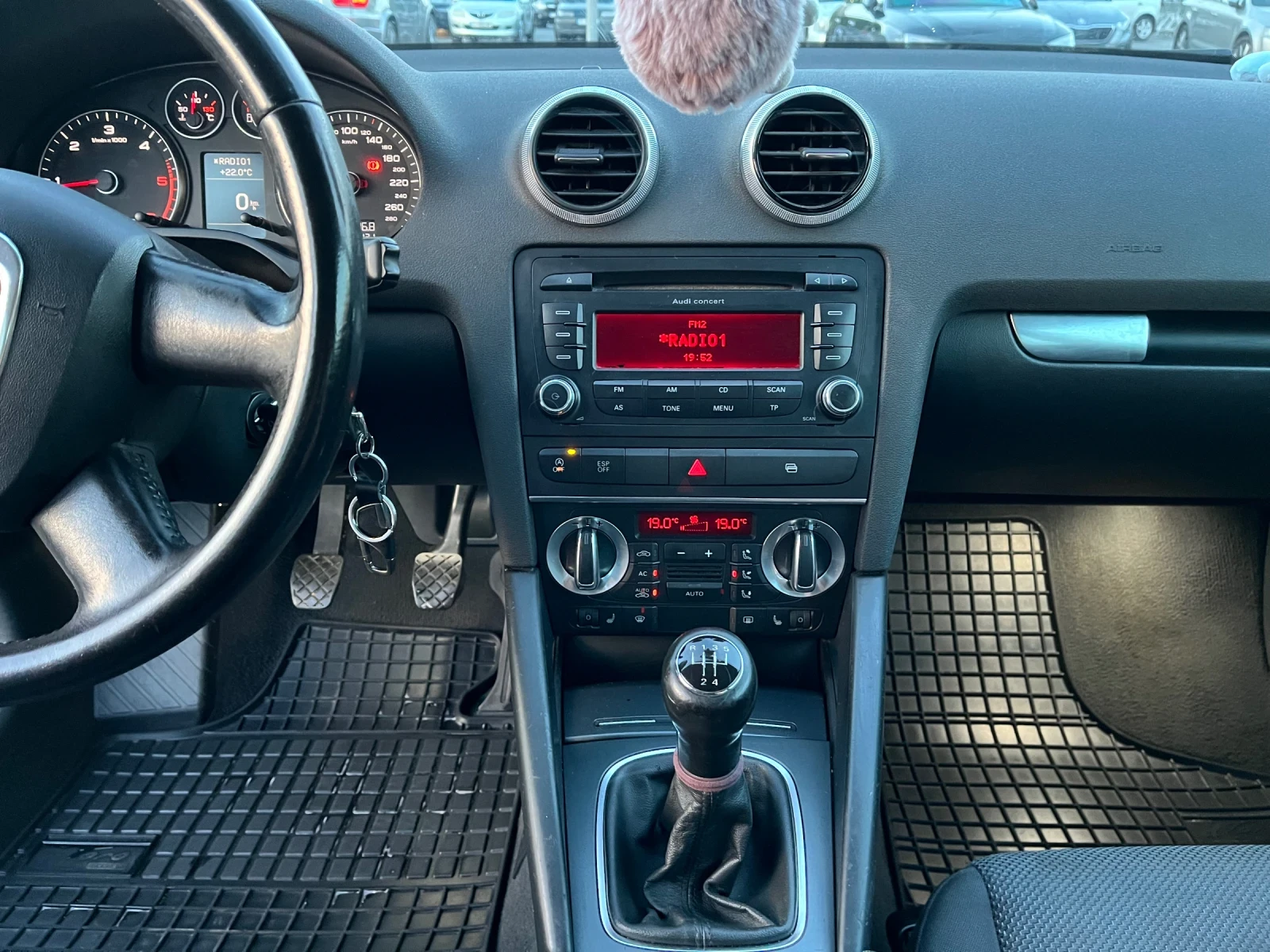 Audi A3 1.6 TDI 105 HP, снимка 11 - Автомобили и джипове - 55832984