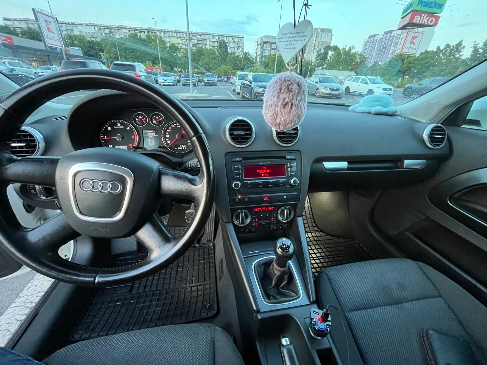 Audi A3 1.6 TDI 105 HP, снимка 10 - Автомобили и джипове - 55832984
