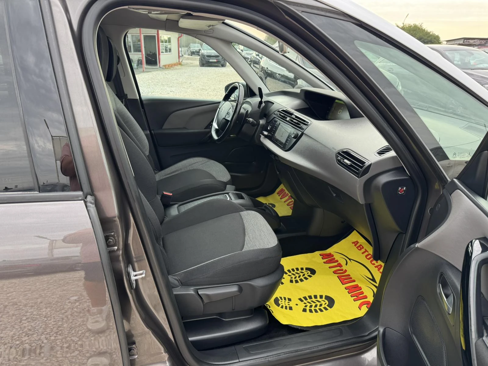 Citroen Grand C4 Picasso 1.6HDI | Mobile.bg � ����������� 15