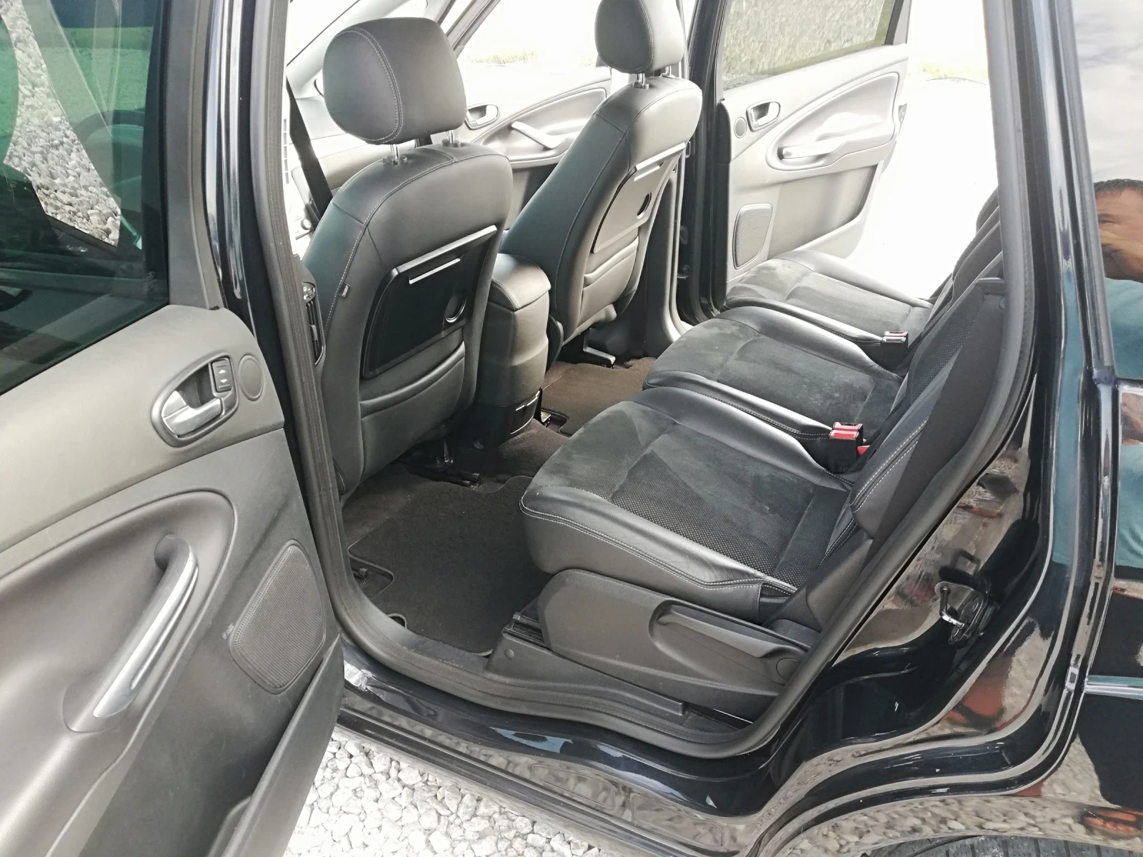 Ford S-Max 2.0HDI KLI NAVI, снимка 15 - Автомобили и джипове - 55899263
