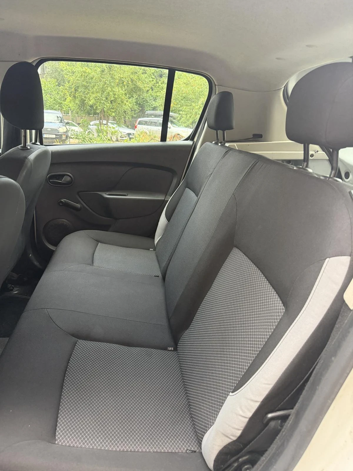 Dacia Sandero, снимка 4 - Автомобили и джипове - 55941722