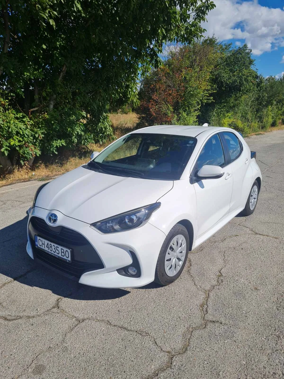 Toyota Yaris, снимка 6 - Автомобили и джипове - 56060362