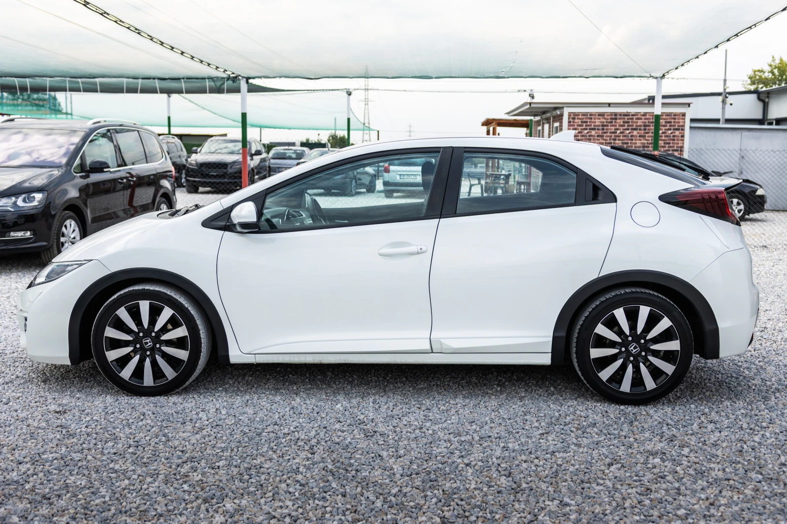 Honda Civic 1.8i-VTEC::Elegance, снимка 5 - Автомобили и джипове - 56083025