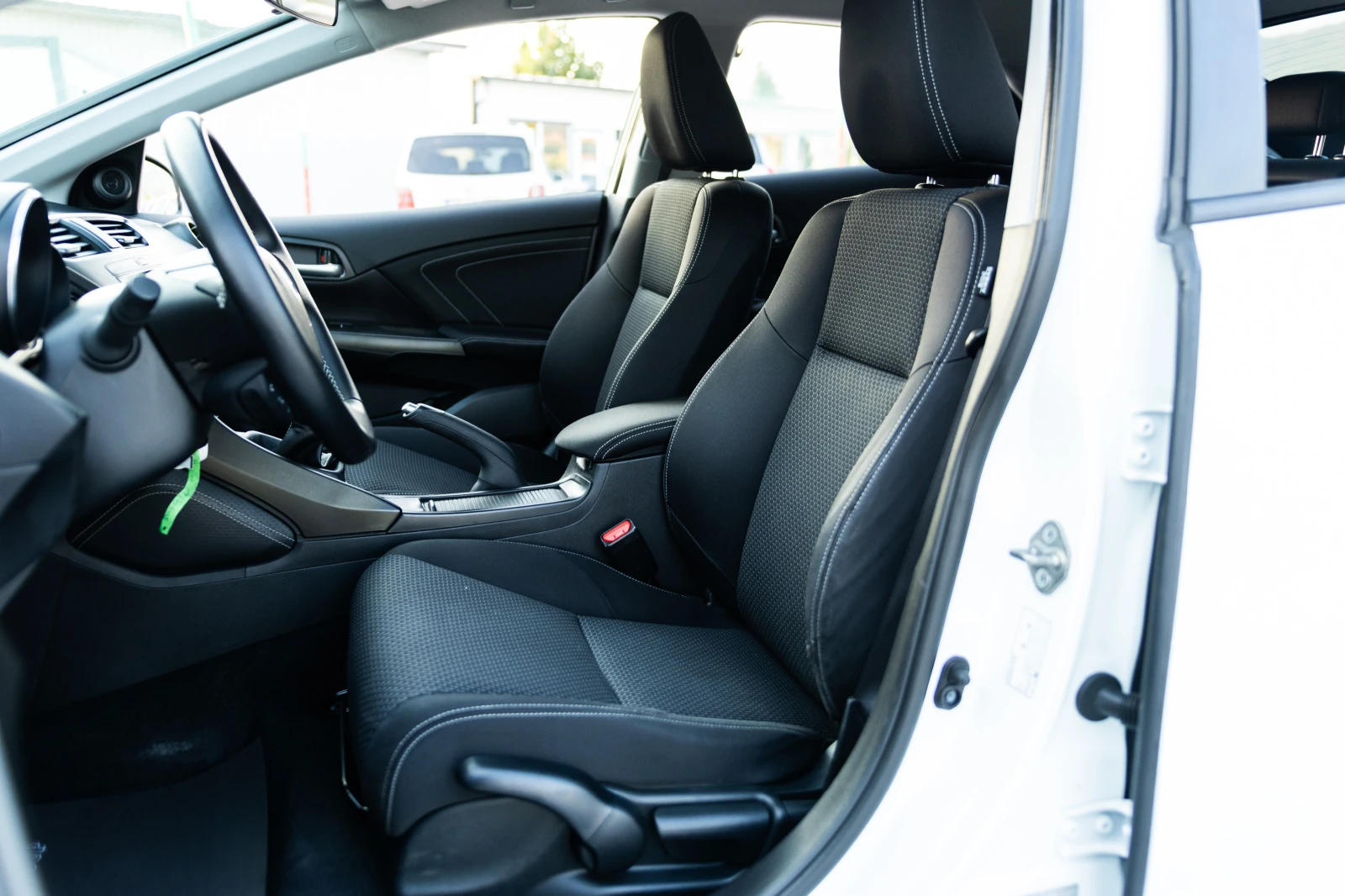 Honda Civic 1.8i-VTEC::Elegance, снимка 12 - Автомобили и джипове - 56083025