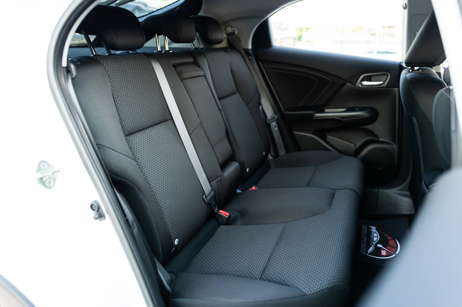 Honda Civic 1.8i-VTEC::Elegance, снимка 14 - Автомобили и джипове - 56083025