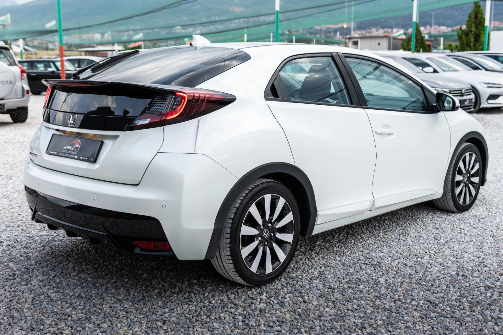 Honda Civic 1.8i-VTEC::Elegance, снимка 7 - Автомобили и джипове - 56083025