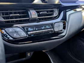 Toyota C-HR * * CARFAX * * АВТО КРЕДИТ * *  - 32999 лв. / 16872.12 € - 74230061 11