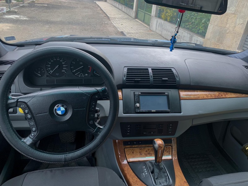 BMW X5 4.4, снимка 6 - Автомобили и джипове - 43158931