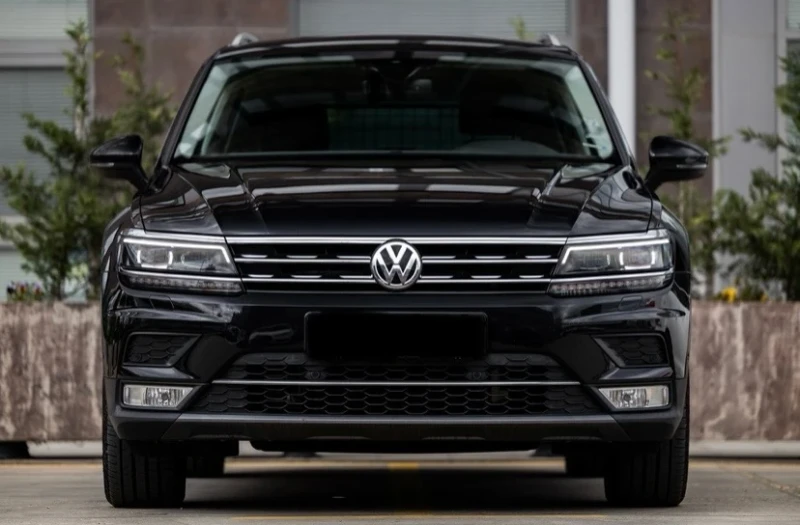 VW Tiguan 2.0 TDI 4x4 1-ви собственик, снимка 3 - Автомобили и джипове - 48970984