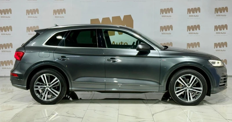 Audi Q5 3.0TDI* Quattro* LED* B&O* , снимка 3 - Автомобили и джипове - 50779658