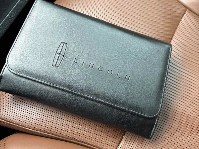 Lincoln Navigator L Reserve* Head Up* 360* Massage* Pano* , снимка 14 - Автомобили и джипове - 53122192