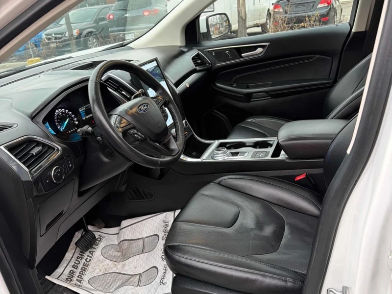 Ford Edge * Titanium * CARFAX * БЕЗ ПЪРВОНАЧАЛНА ВНОСКА, снимка 5 - Автомобили и джипове - 53150693