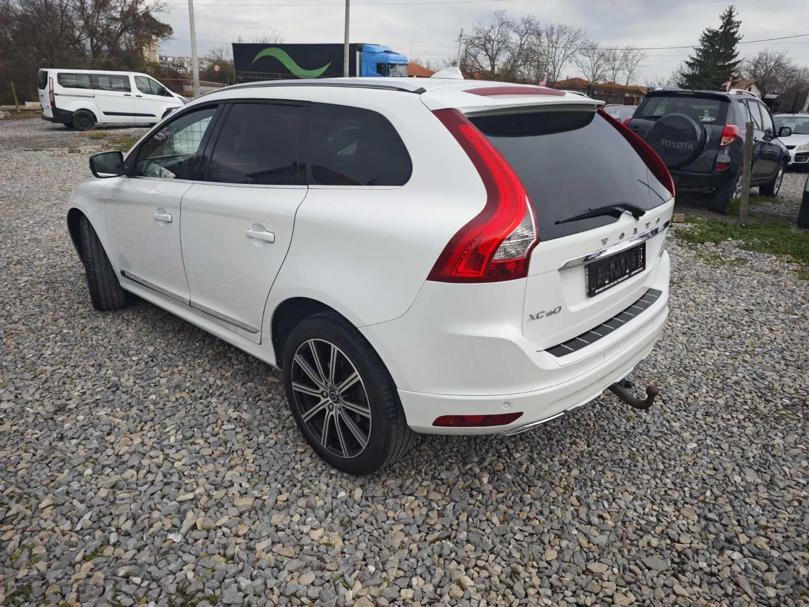 Volvo XC60 2.4/190kc - изображение 5