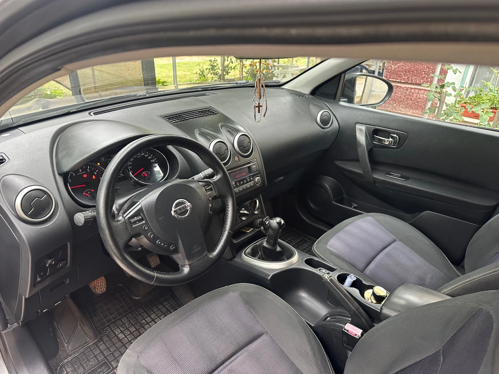 Nissan Qashqai Хечбек - изображение 6