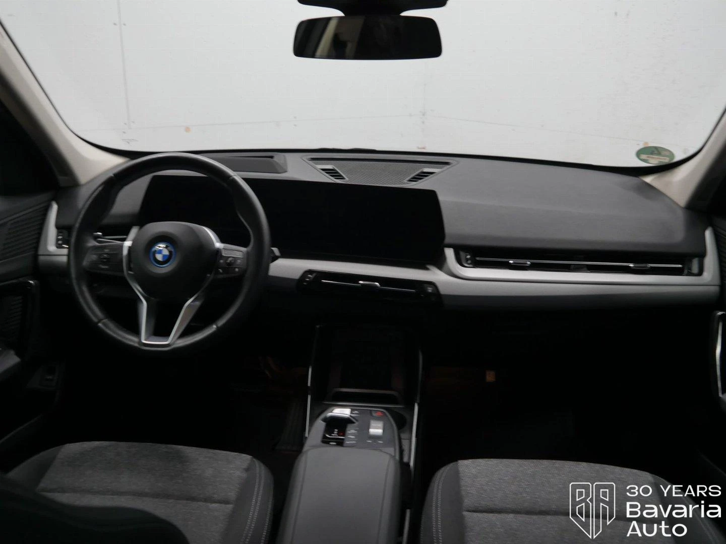 BMW X1 30e xDrive Steptronic - изображение 6