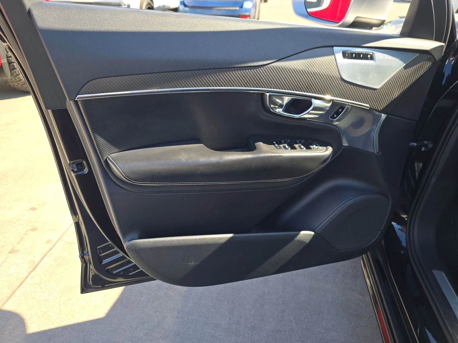 Volvo Xc90 T5 R-Design 5-Passenger / КРАЙНА ЦЕНА - изображение 10