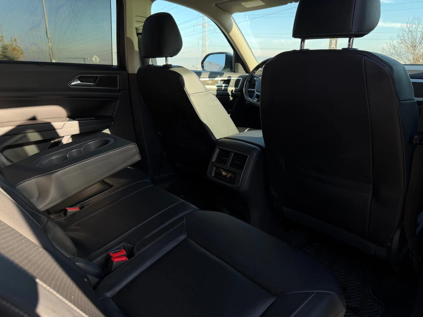 VW Atlas 3.6 V6 SEL R-Line 7  | Mobile.bg   14