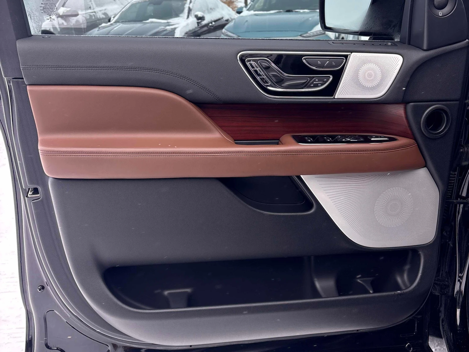 Lincoln Navigator L Reserve* Head Up* 360* Massage* Pano*  | Mobile.bg � ����������� 11