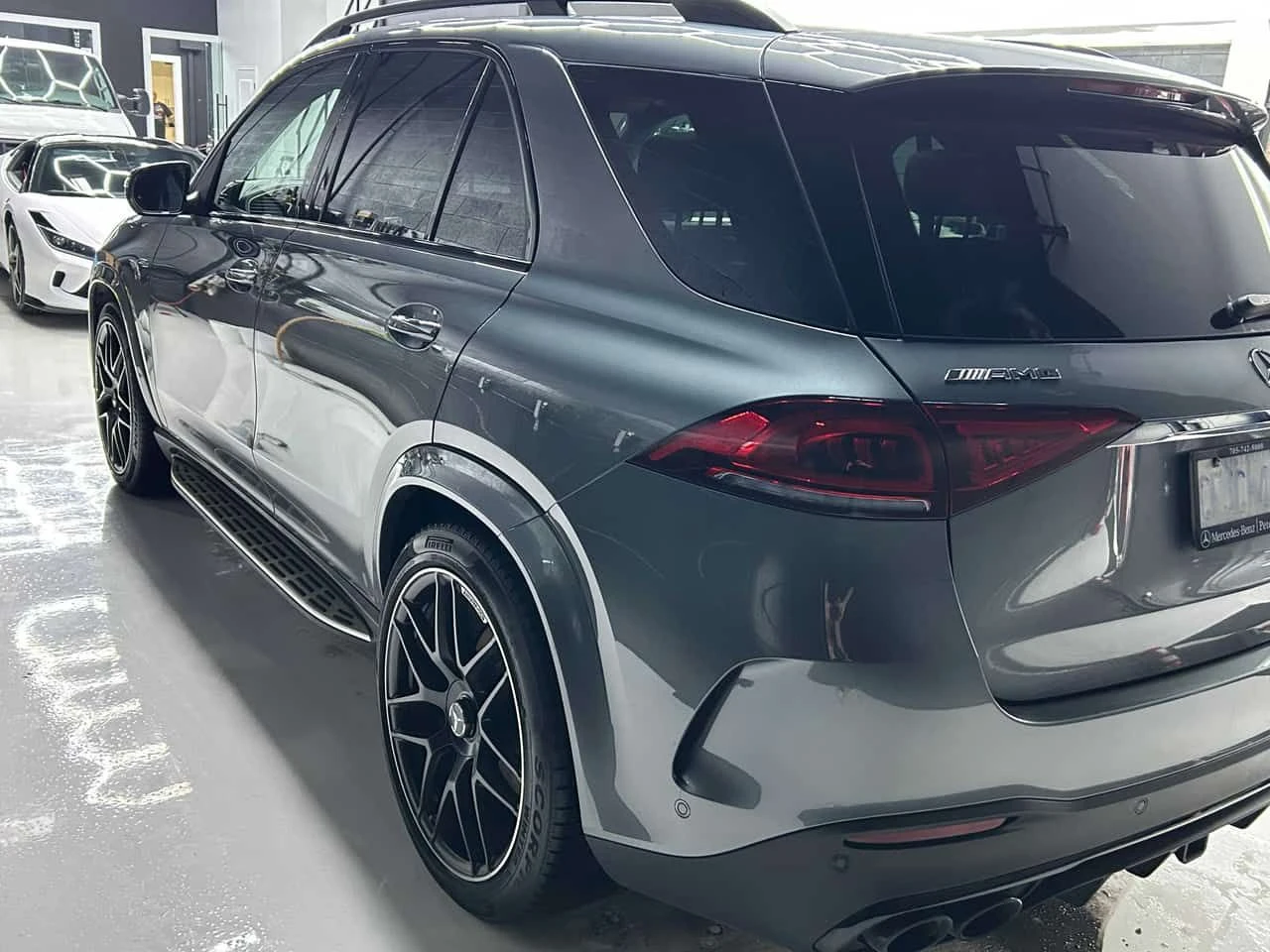 Mercedes-Benz GLE 53 4MATIC  AMG | Premium Package | Head-up | CARFAX - изображение 3