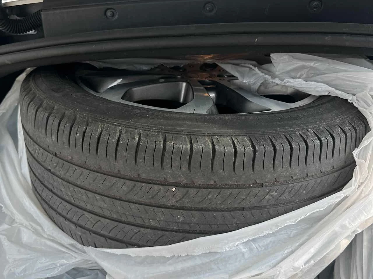 Mercedes-Benz GLE 350 d/CARFAX/ПОДГРЕВИ/ШИБИДАХ/ГУМИ+ ДЖАНТИ , снимка 11 - Автомобили и джипове - 53788408