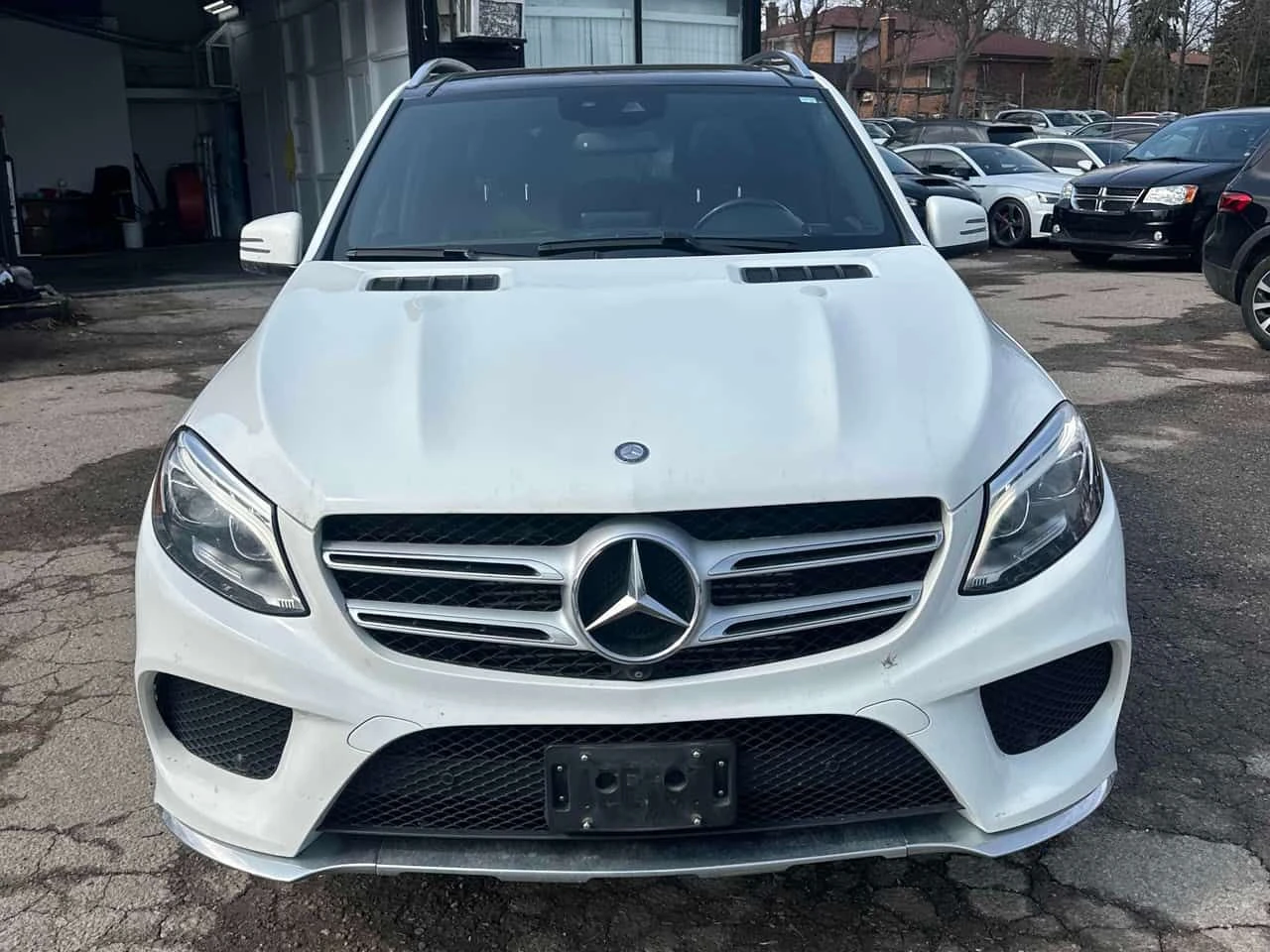 Mercedes-Benz GLE 350 d/CARFAX/ПОДГРЕВИ/ШИБИДАХ/ГУМИ+ ДЖАНТИ  - изображение 2