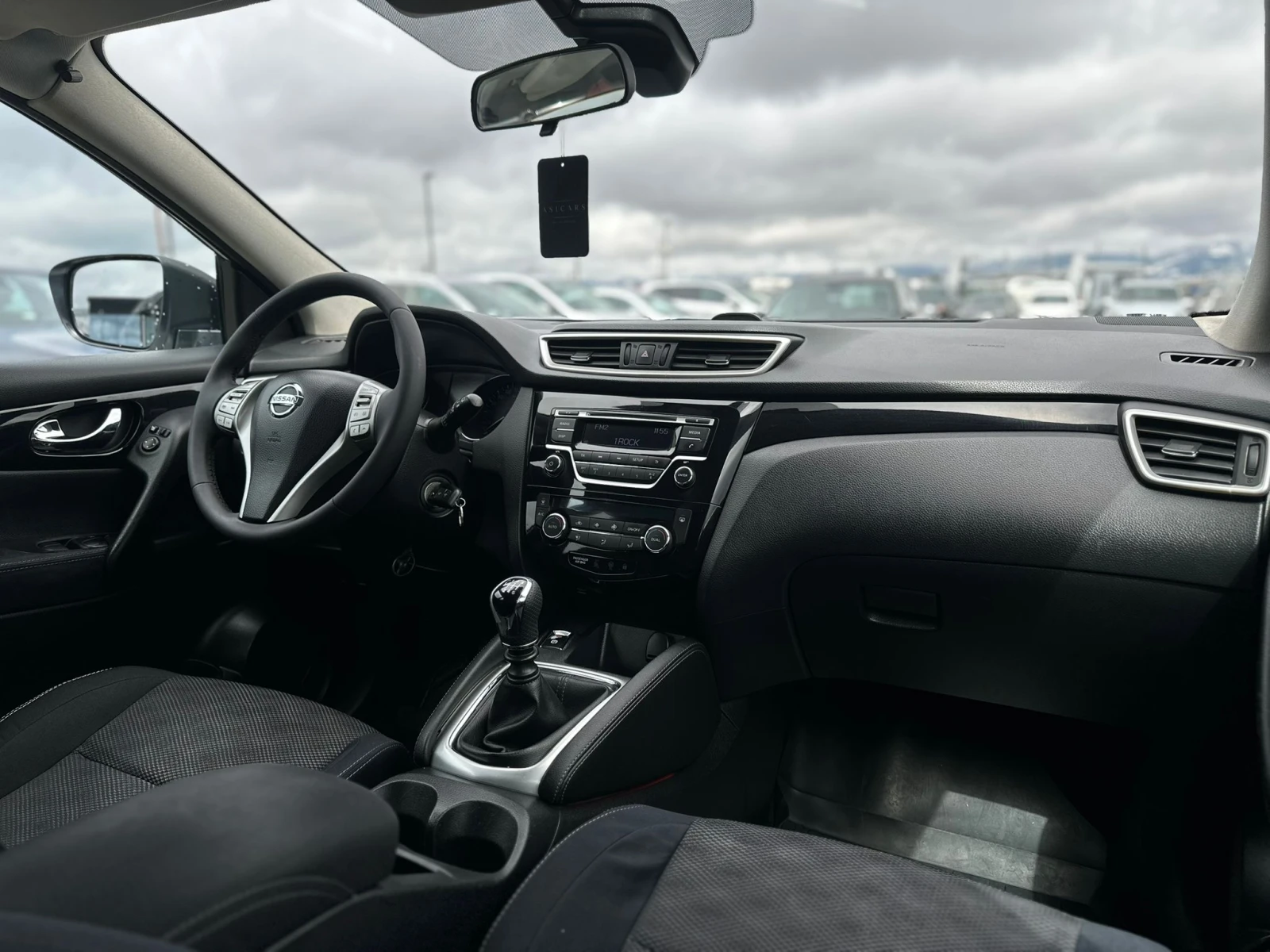 Nissan Qashqai / 1.5 DCI / EURO 5 / TOP /, снимка 12 - Автомобили и джипове - 54027663