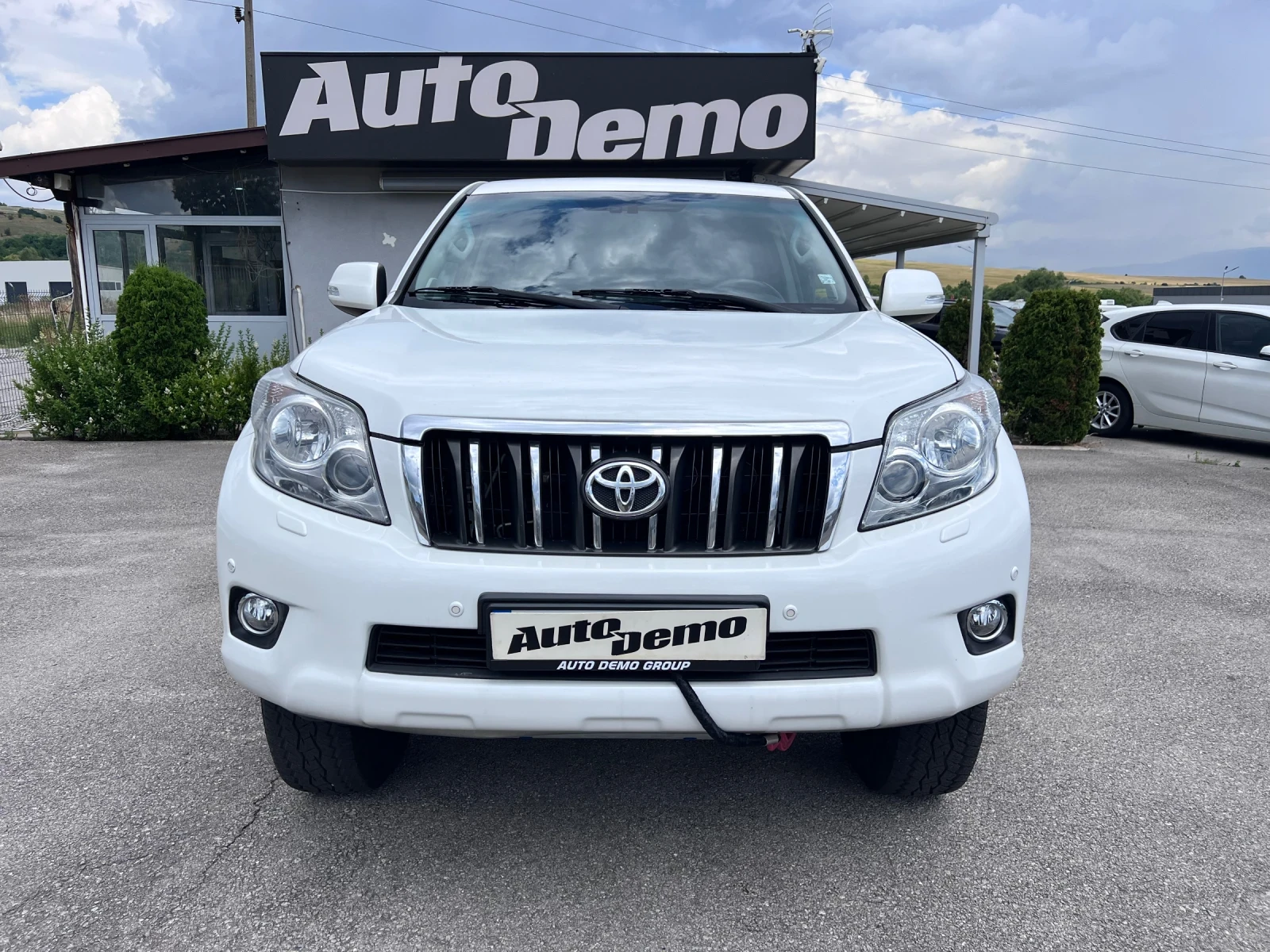 Toyota Land cruiser 3.0 D4D* 7-Места* , снимка 2 - Автомобили и джипове - 54303063