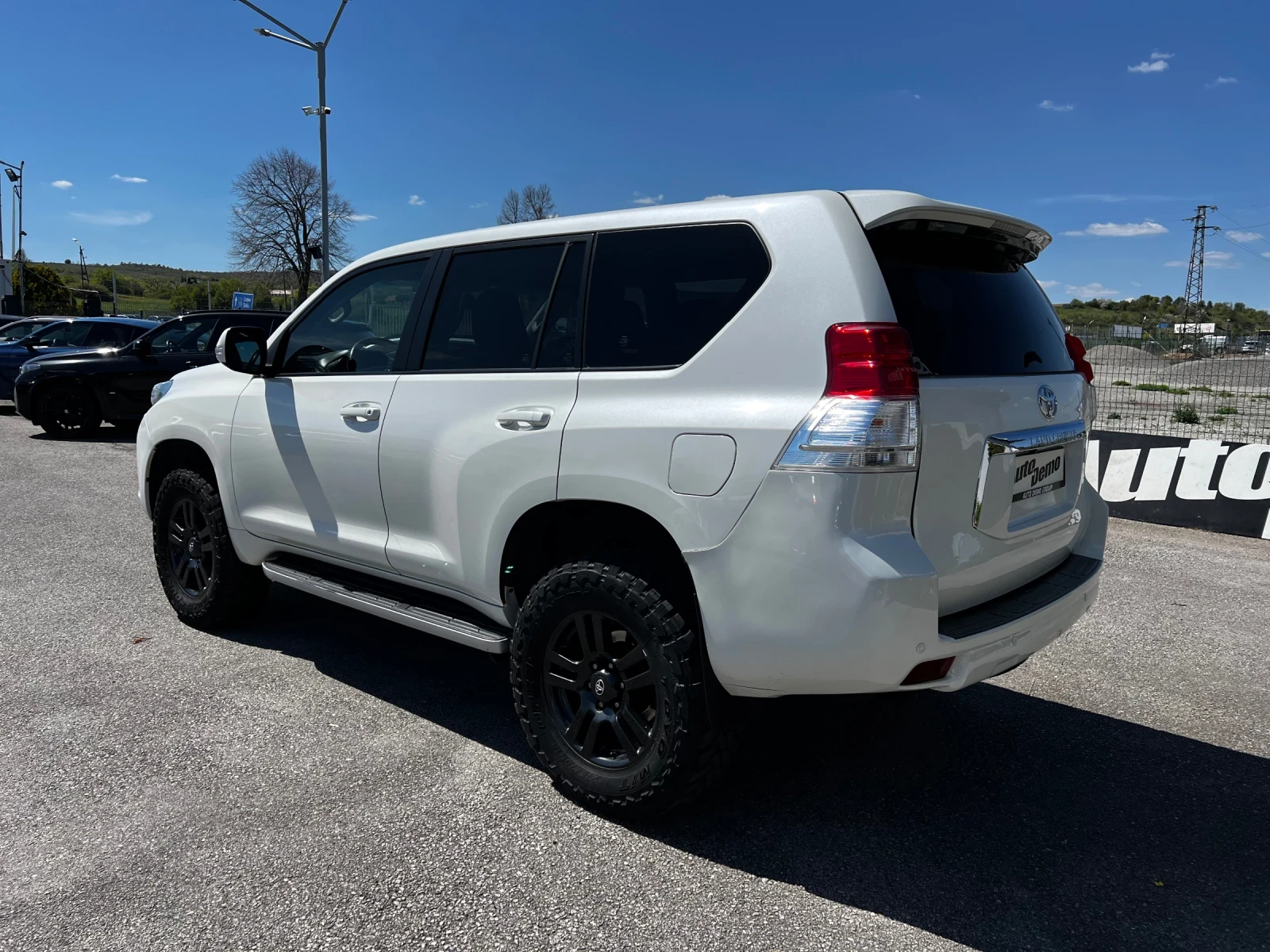 Toyota Land cruiser 3.0 D4D* 7-Места* , снимка 5 - Автомобили и джипове - 54303063