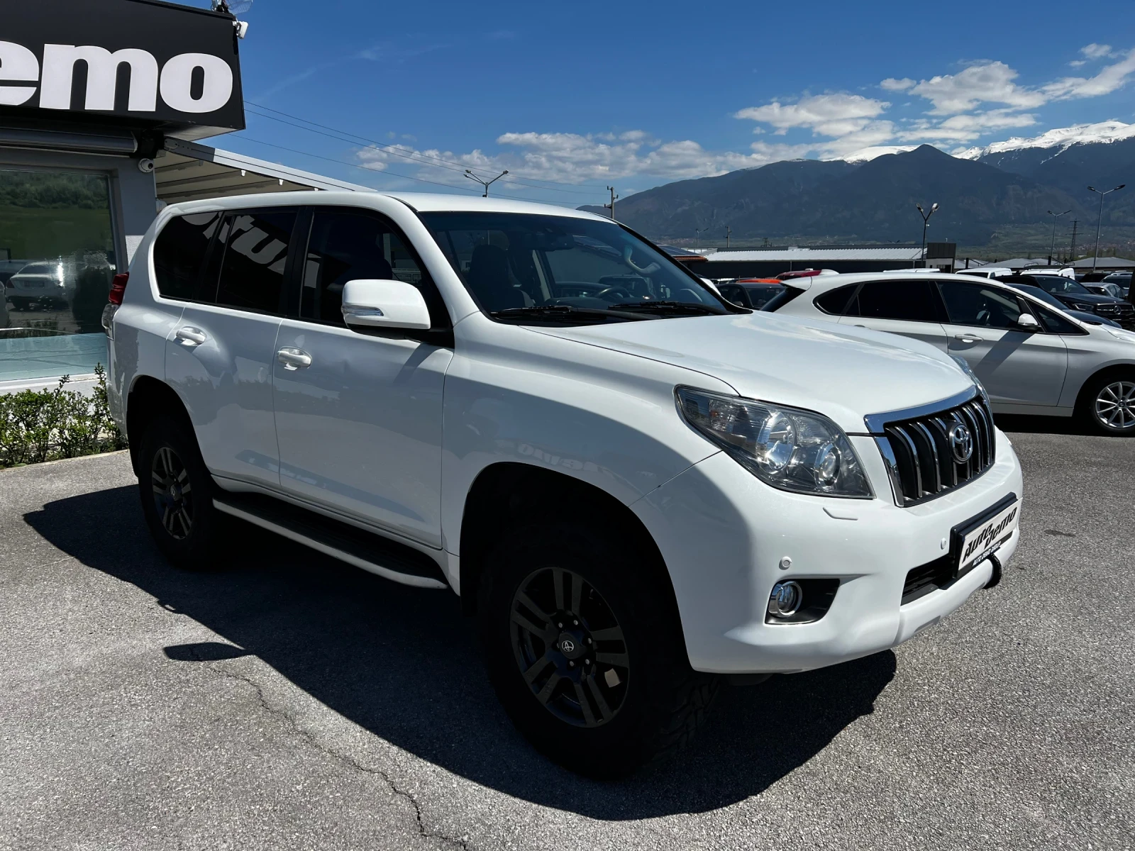 Toyota Land cruiser 3.0 D4D* 7-Места* , снимка 3 - Автомобили и джипове - 54303063