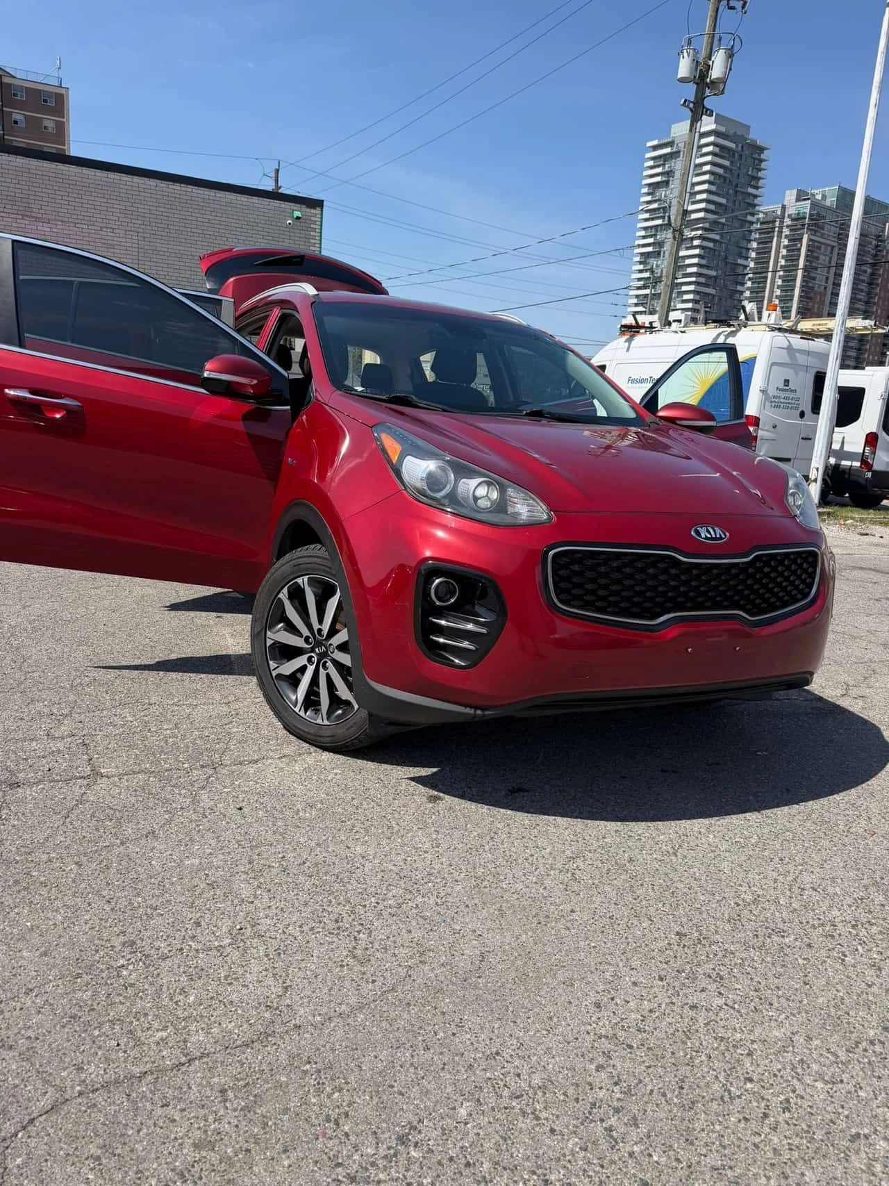 Kia Sportage * EX * 2 КЛЮЧА* ПОДГРЕВ* KEYLESS* , снимка 15 - Автомобили и джипове - 54481186