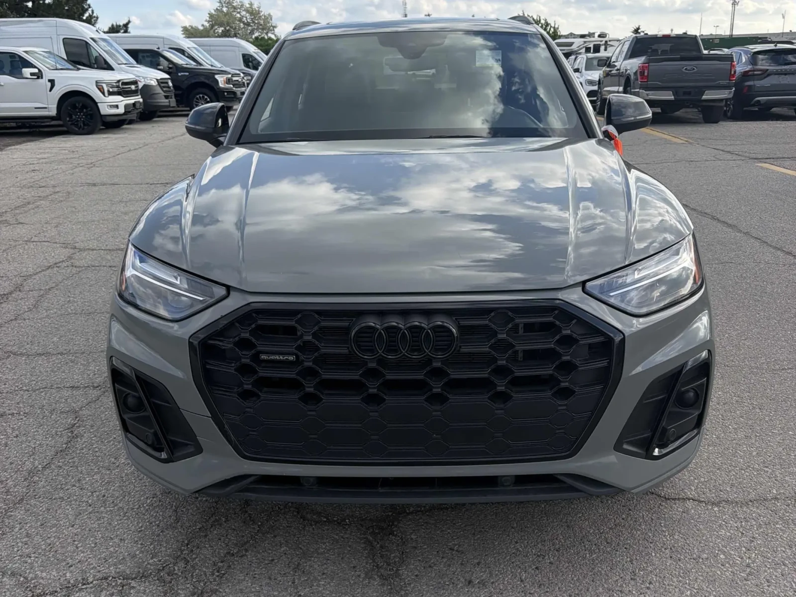 Audi Q5 Progressiv * S line pkg * Keyless * Nardo grey, снимка 2 - Автомобили и джипове - 54963945