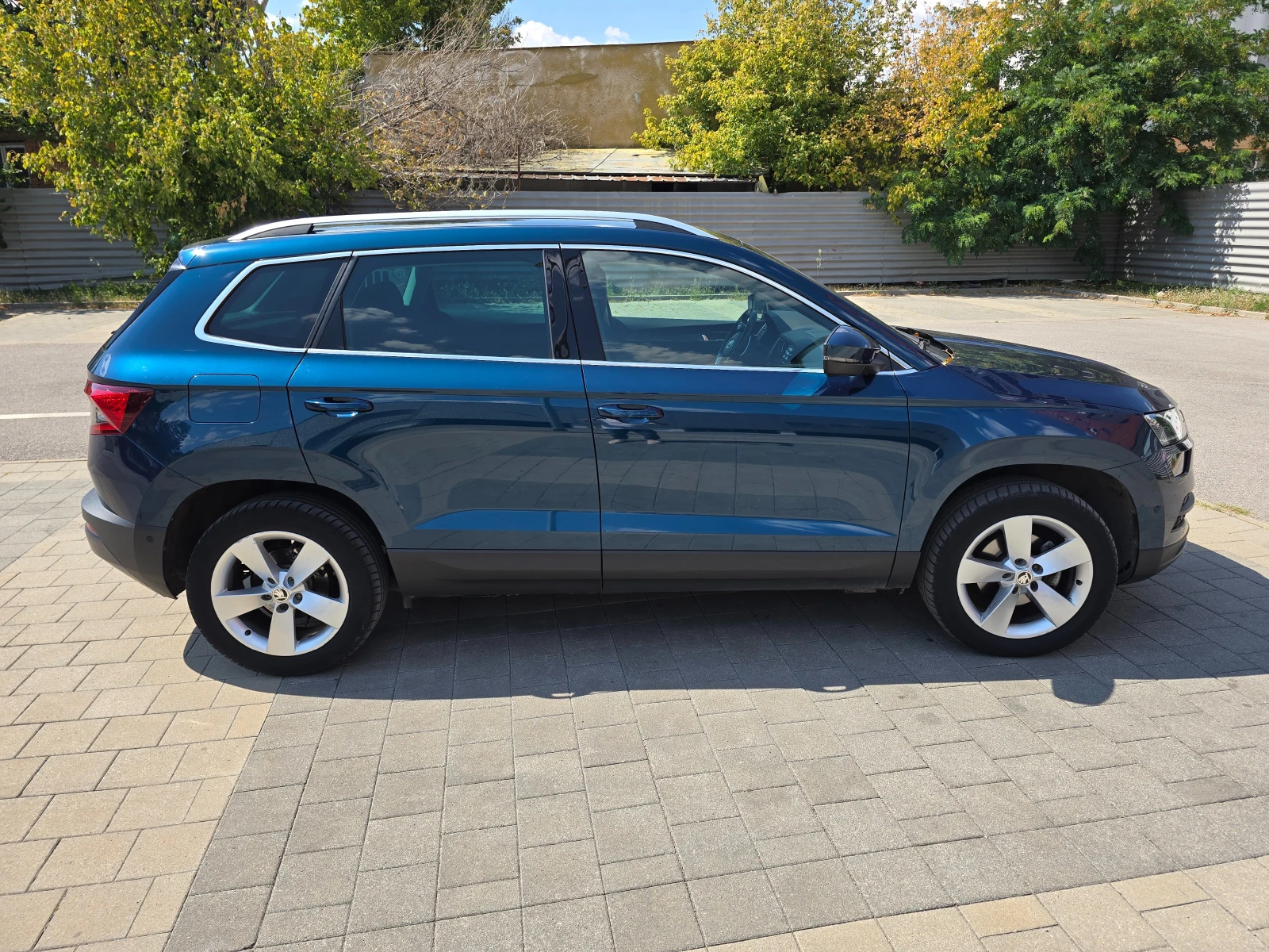 Skoda Karoq, снимка 3 - Автомобили и джипове - 55570498