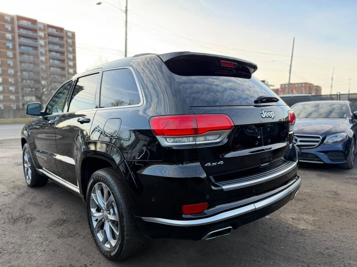 Jeep Grand cherokee Summit, снимка 3 - Автомобили и джипове - 55691529
