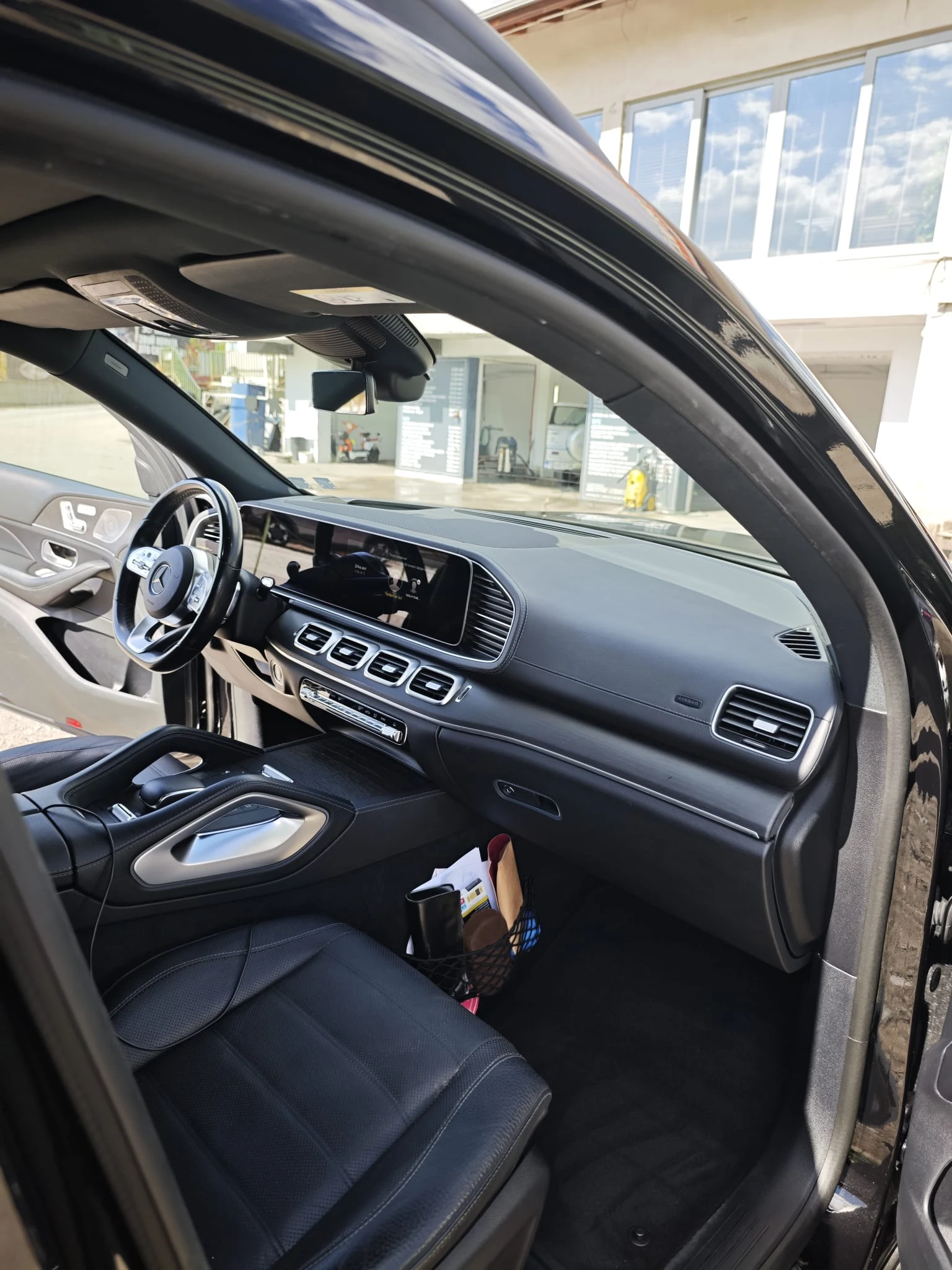 Mercedes-Benz GLS580 AMG, снимка 7 - Автомобили и джипове - 56116074