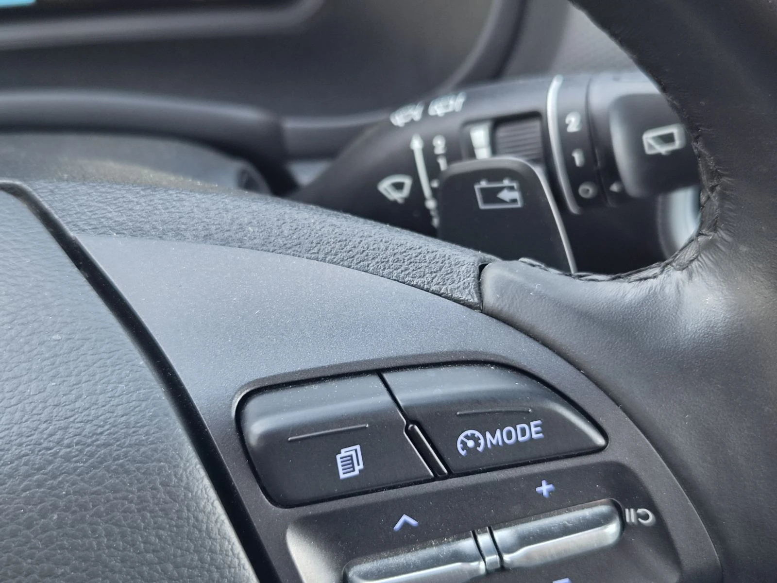 Hyundai Kona EV, снимка 9 - Автомобили и джипове - 56299618