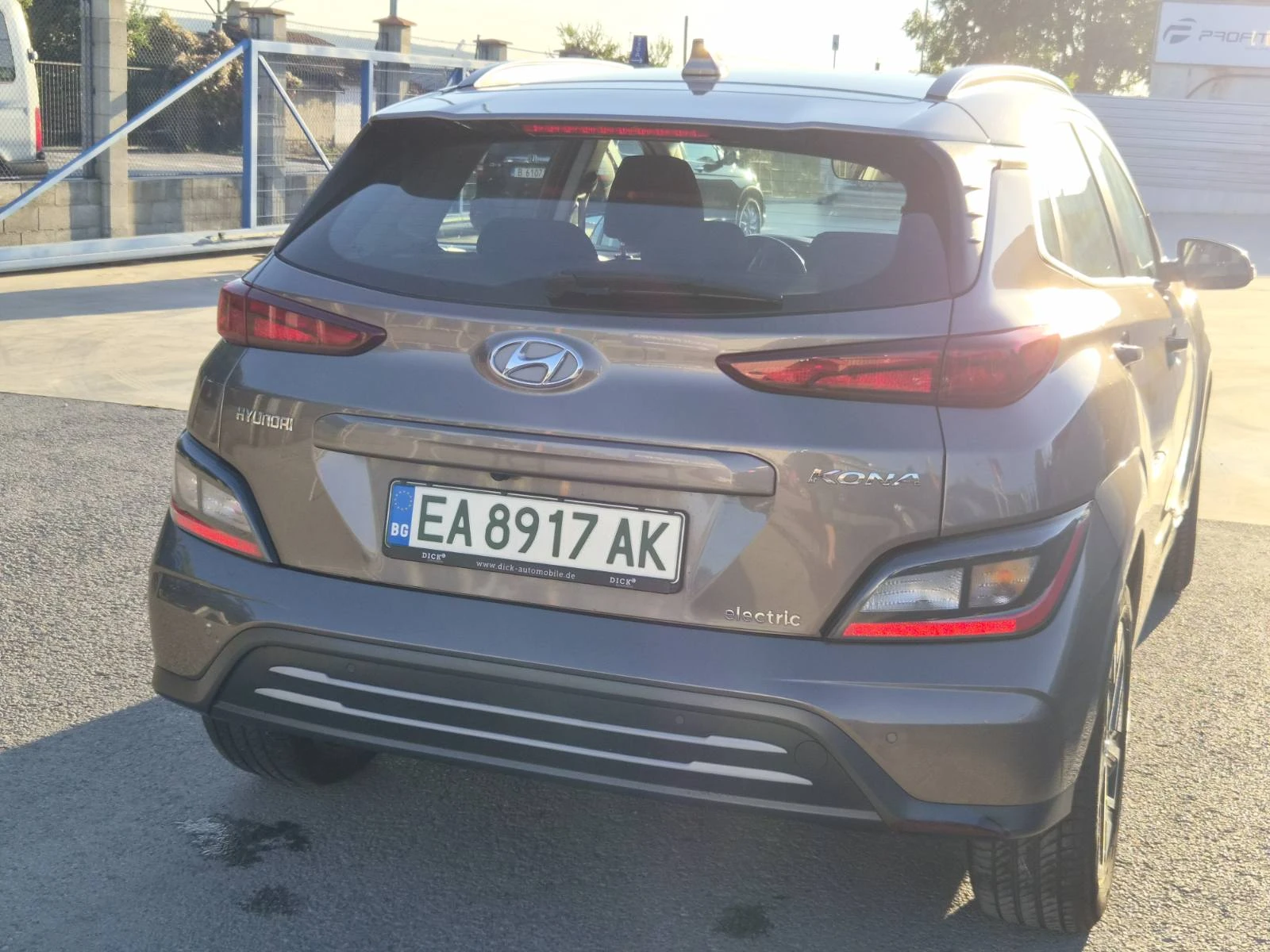 Hyundai Kona EV, снимка 3 - Автомобили и джипове - 56299618