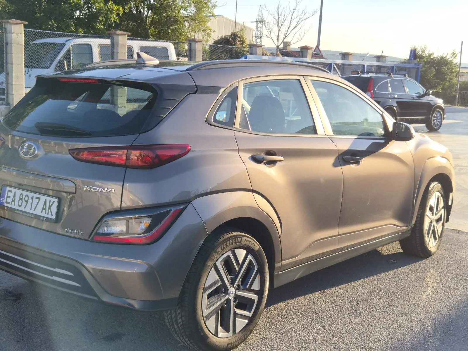 Hyundai Kona EV, снимка 4 - Автомобили и джипове - 56299618