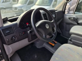 VW Crafter 2.5TDI AUTOMAT 9 МЕСТА , снимка 11