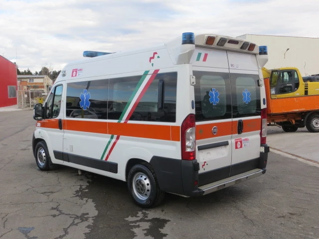 Fiat Ducato 3.0 ЛИНЕЙКА НАЛИЧНА, снимка 3 - Бусове и автобуси - 38835005