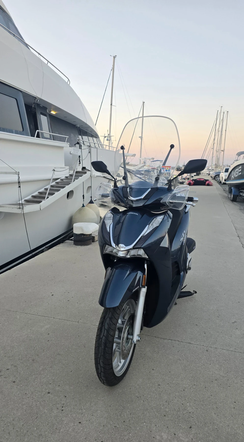 Honda Sh  Бултрако - изображение 3
