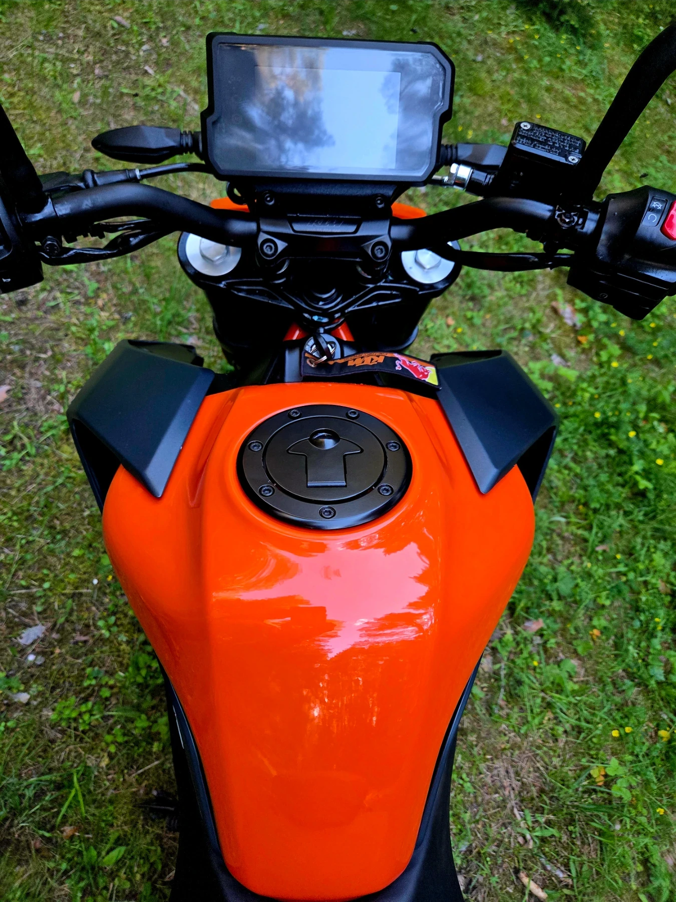 Ktm Duke 390i , ABS, TC, BLUETOOTH, А2, LED, TOP!!!, снимка 6 - Мотоциклети и мототехника - 54973640