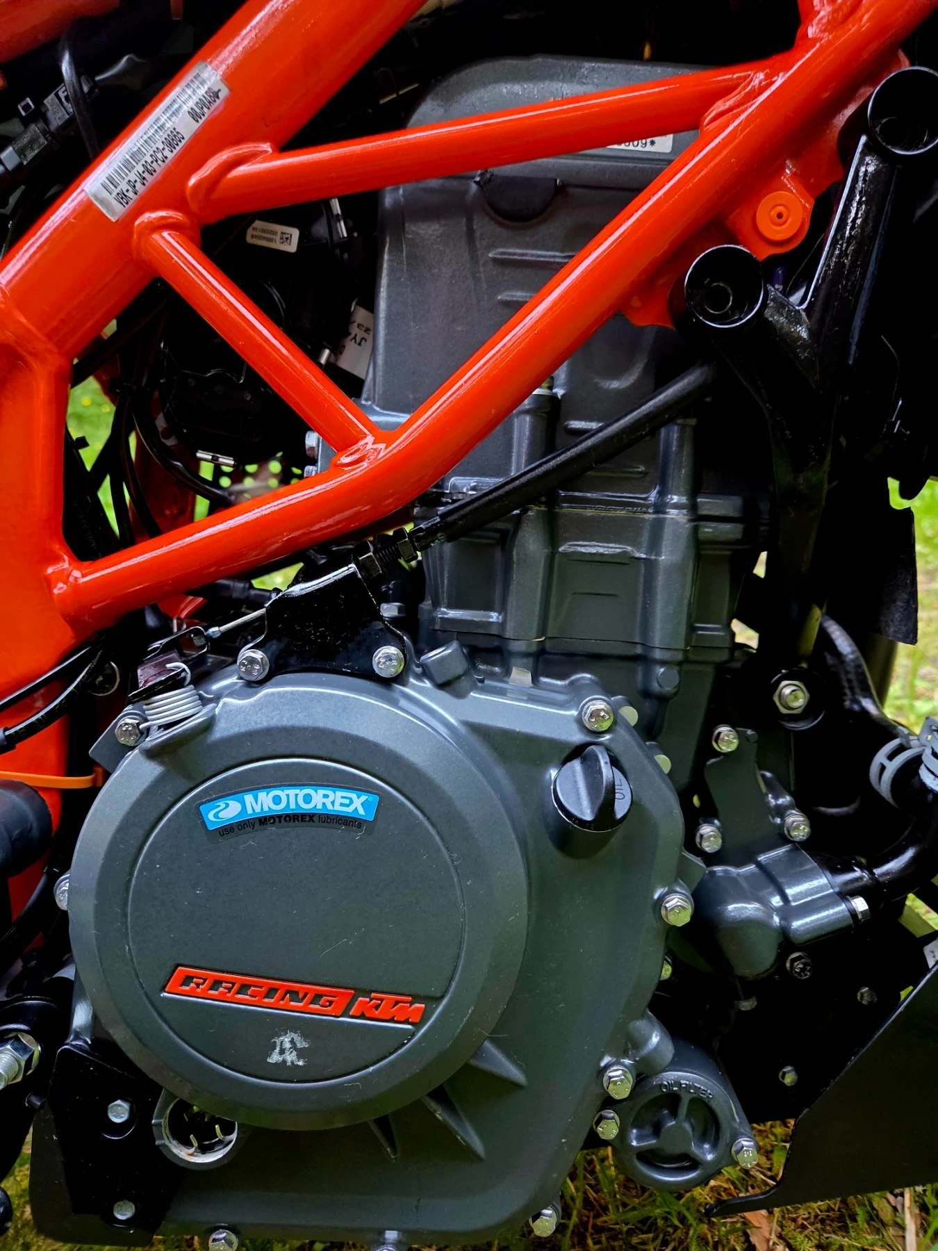 Ktm Duke 390i , ABS, TC, BLUETOOTH, А2, LED, TOP!!!, снимка 3 - Мотоциклети и мототехника - 54973640