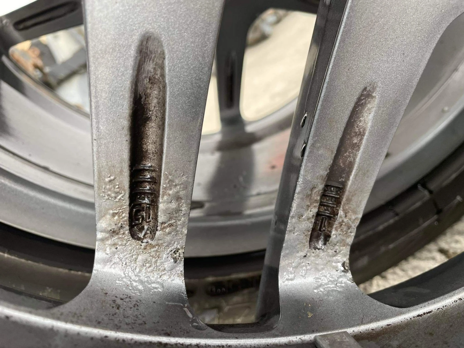    245/45R19  Mercedes-Benz | Mobile.bg   11