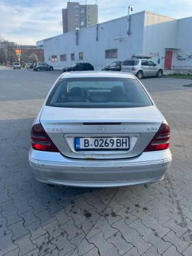 Mercedes-Benz C 220, снимка 3