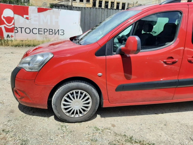 Citroen Berlingo, снимка 8 - Автомобили и джипове - 47473686