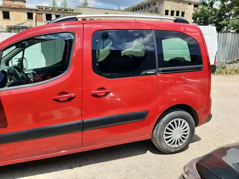 Citroen Berlingo, снимка 9 - Автомобили и джипове - 47473686