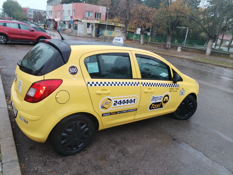 Opel Corsa, снимка 5 - Автомобили и джипове - 48102293