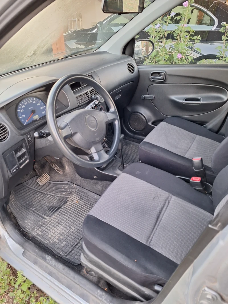 Daihatsu Cuore, снимка 4 - Автомобили и джипове - 51652502