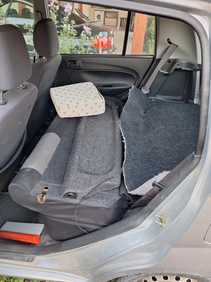 Daihatsu Cuore, снимка 3 - Автомобили и джипове - 51652502