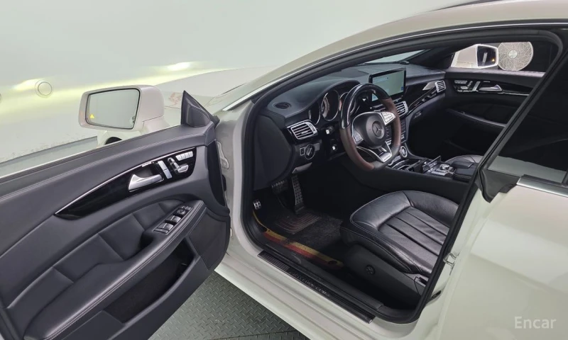 Mercedes-Benz CLS 250, снимка 11 - Автомобили и джипове - 52873079